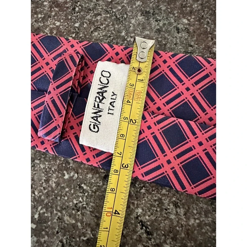 Gianfranco Italy Pink , Blue ‎ Geometric Print Men's Tie 3 1/4